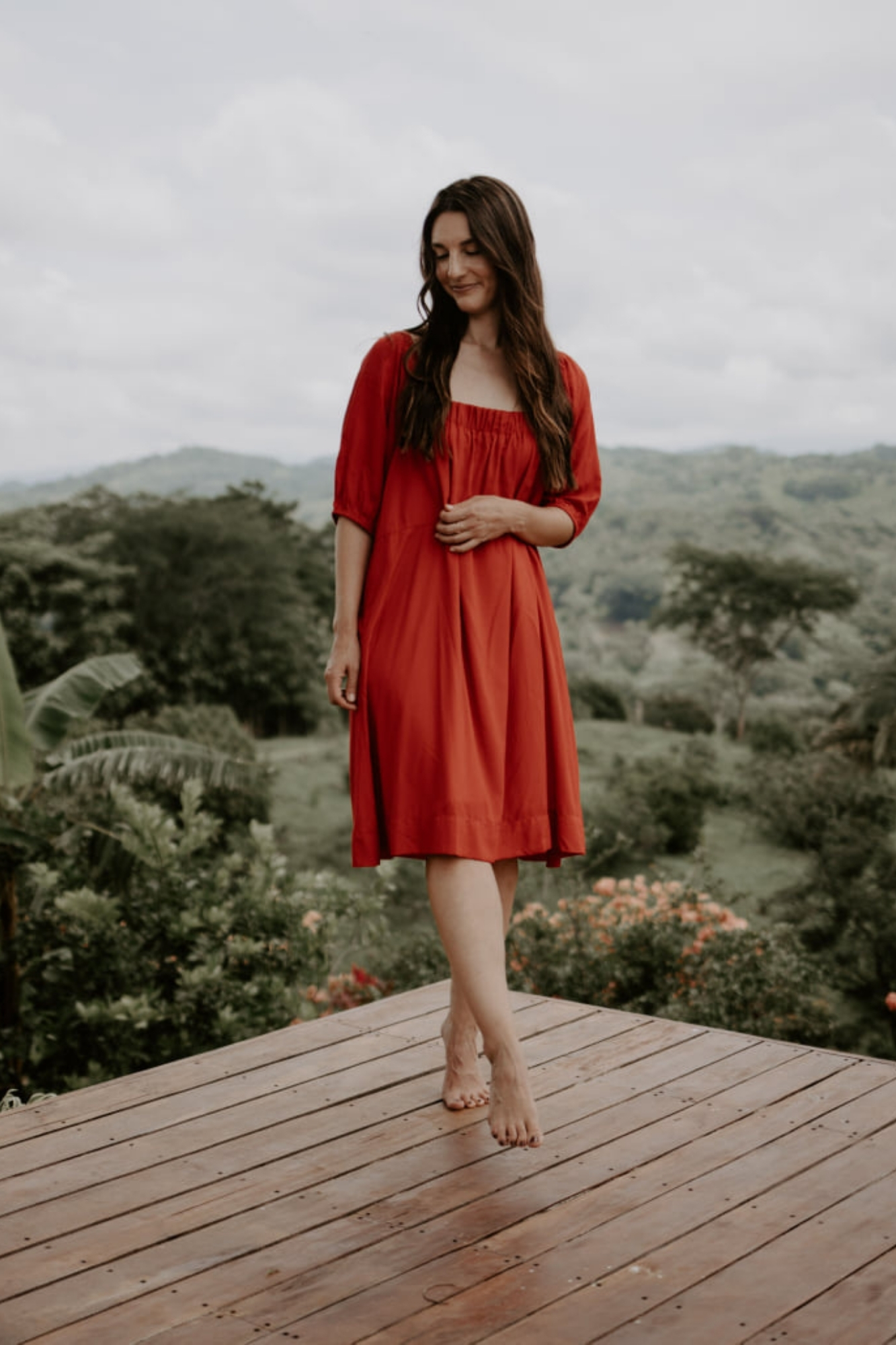 Find The Best Essentials With These Minimalist Clothing Brands - The ...